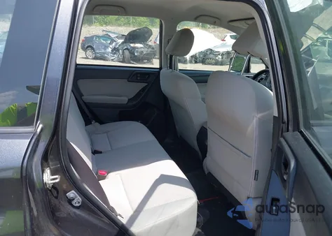 2014 Subaru Forester 2.5I z USA, uszkodzony, nr VIN JF2SJAAC2EH456239